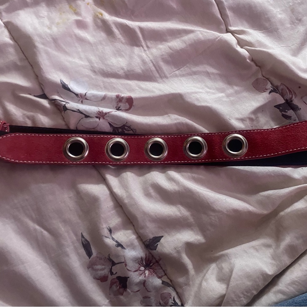 Pink leather belt